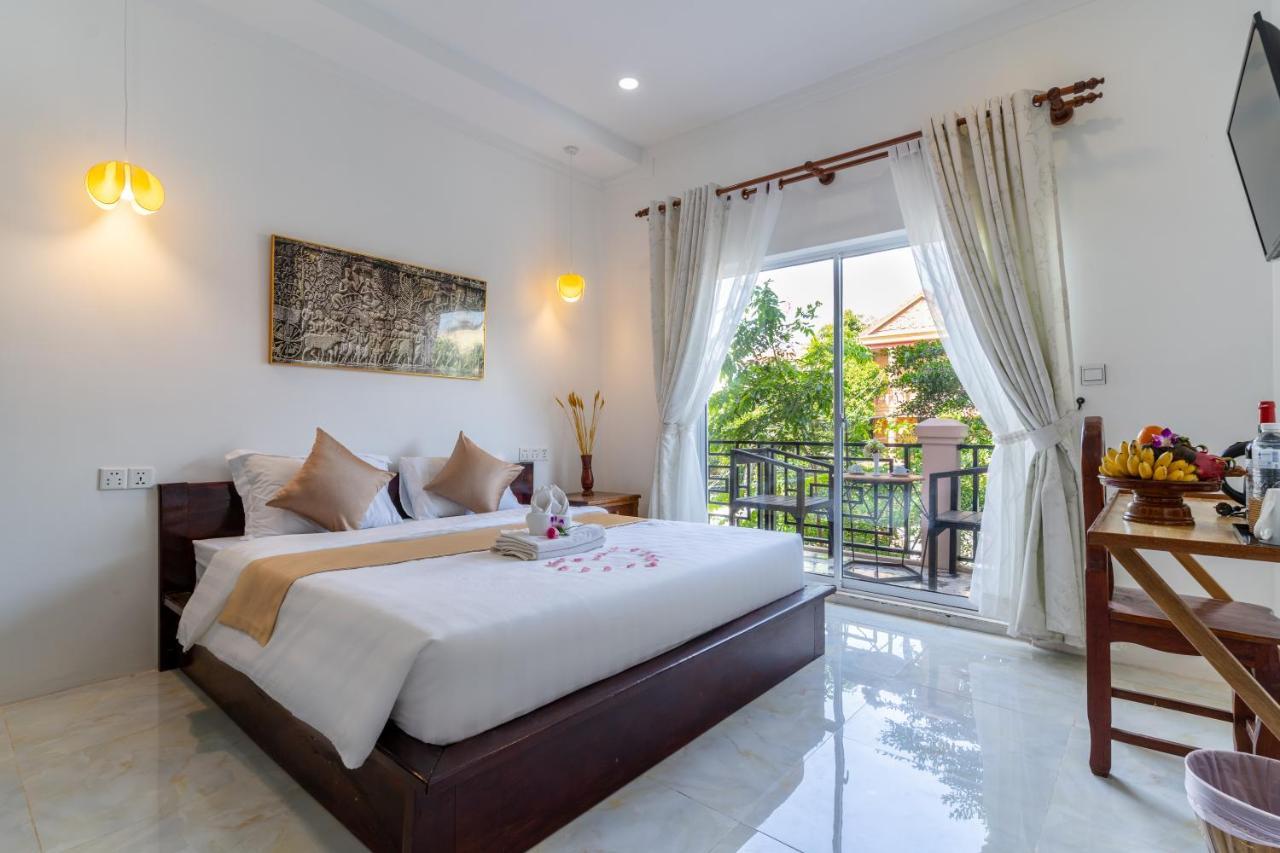 Bed and Breakfast Angkor Rithy Boutiquese Siem Reap Exterior foto
